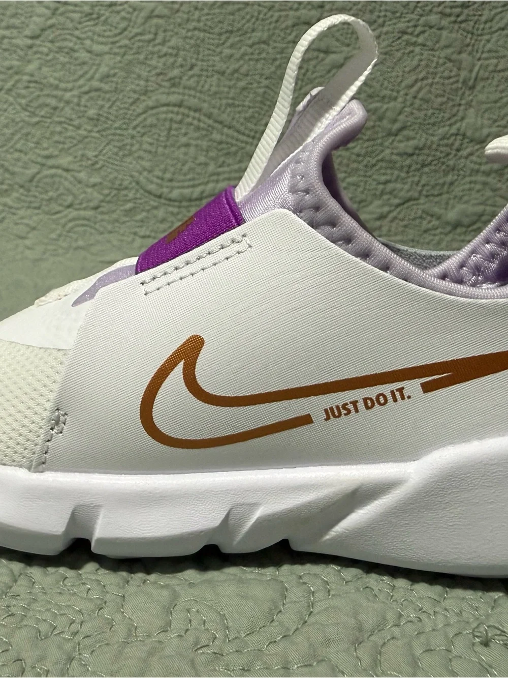 Nike lightweight flex